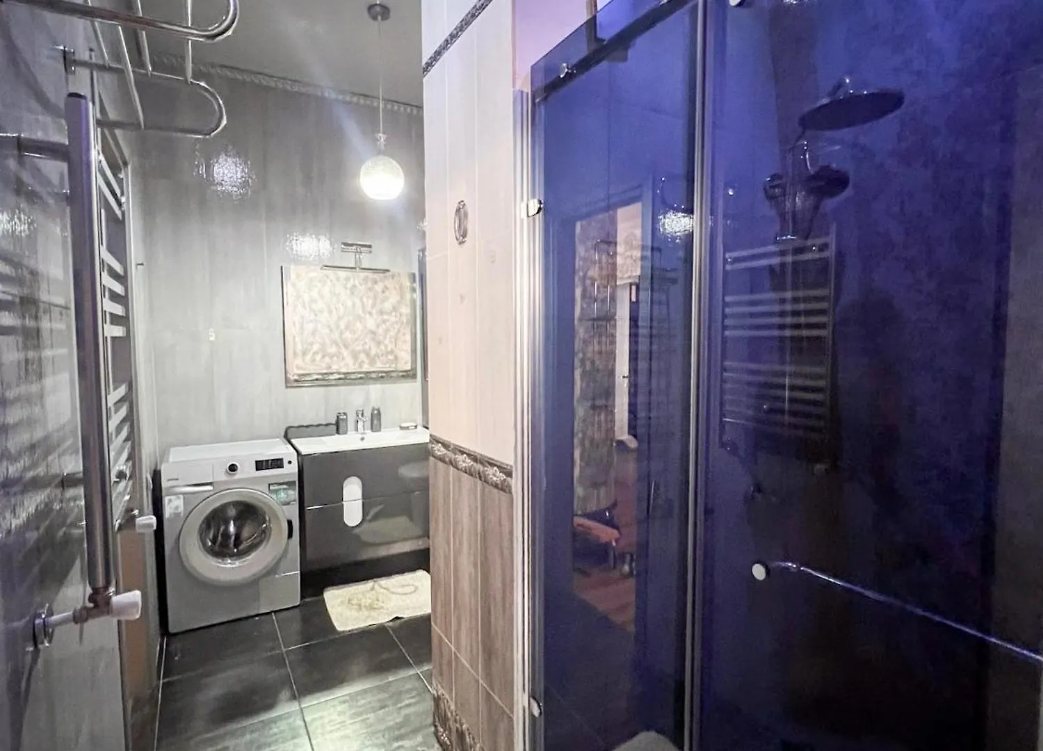 Three-Room Apartment In The Center Of Batumi, 100 Meters From The Sea, Porta Tower
