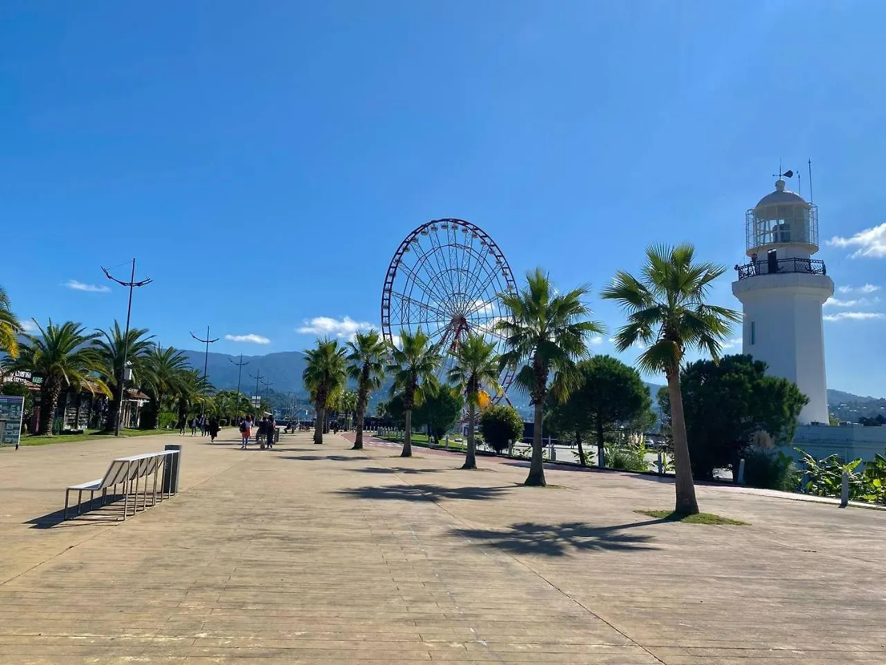 Three-Room Apartment In The Center Of Batumi, 100 Meters From The Sea, Porta Tower Georgia