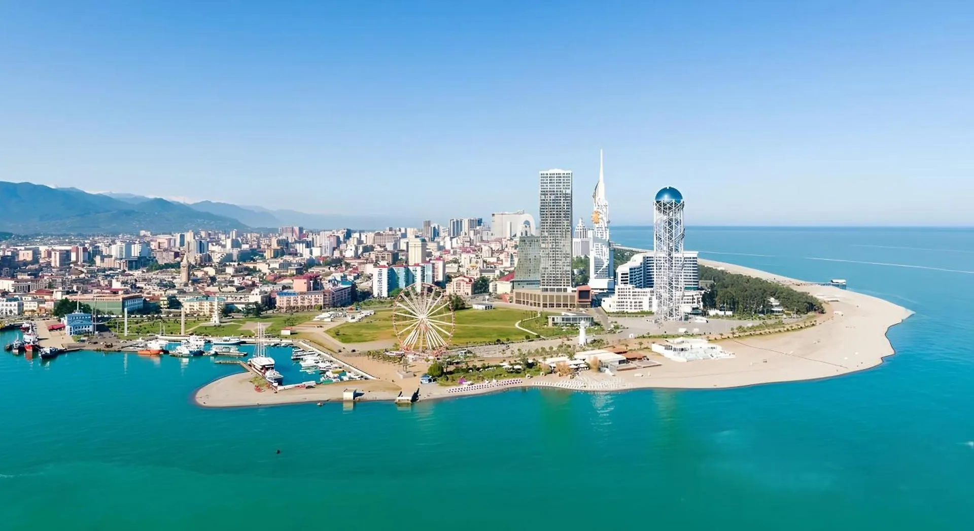 Three-Room Apartment In The Center Of Batumi, 100 Meters From The Sea, Porta Tower Batumi